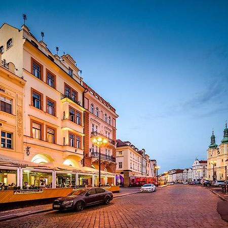 Rooftop Triplex Apartment In Centre Hradec Kralove Ngoại thất bức ảnh