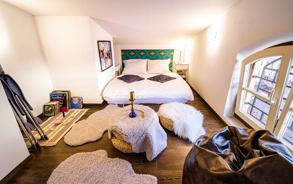 Rooftop Triplex Apartment In Centre Hradec Kralove Ngoại thất bức ảnh