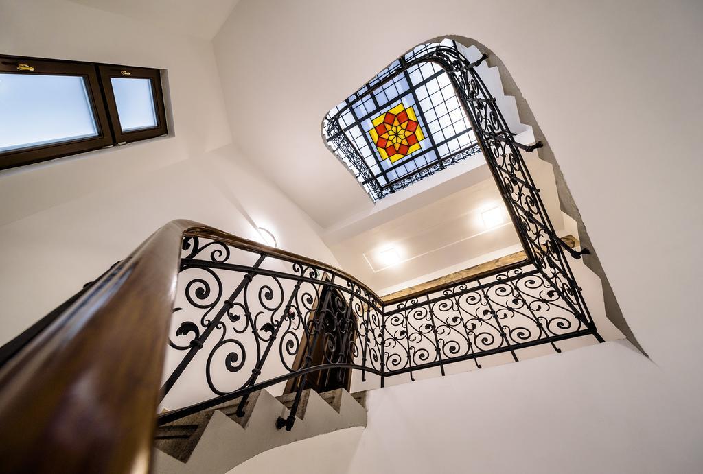 Rooftop Triplex Apartment In Centre Hradec Kralove Ngoại thất bức ảnh