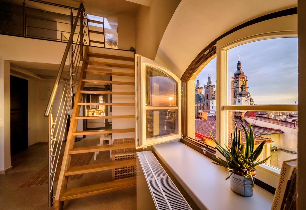 Rooftop Triplex Apartment In Centre Hradec Kralove Ngoại thất bức ảnh
