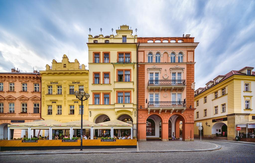 Rooftop Triplex Apartment In Centre Hradec Kralove Ngoại thất bức ảnh