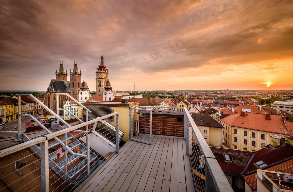 Rooftop Triplex Apartment In Centre Hradec Kralove Ngoại thất bức ảnh