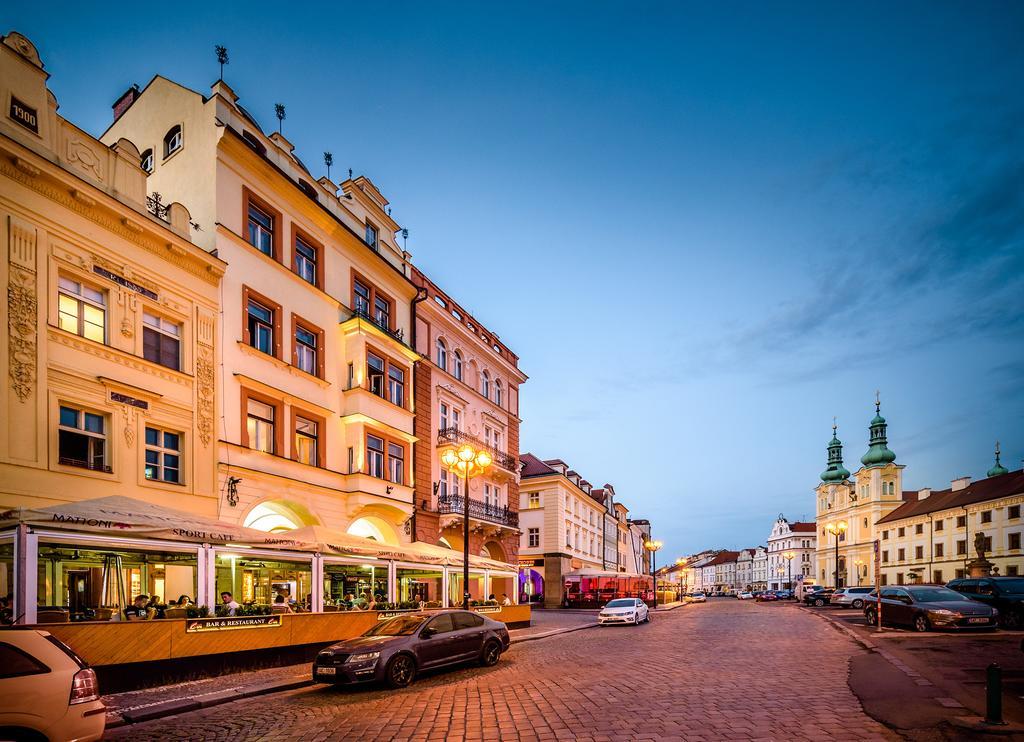 Rooftop Triplex Apartment In Centre Hradec Kralove Ngoại thất bức ảnh